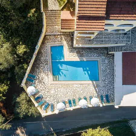 Apollon Apartman Kasziópi